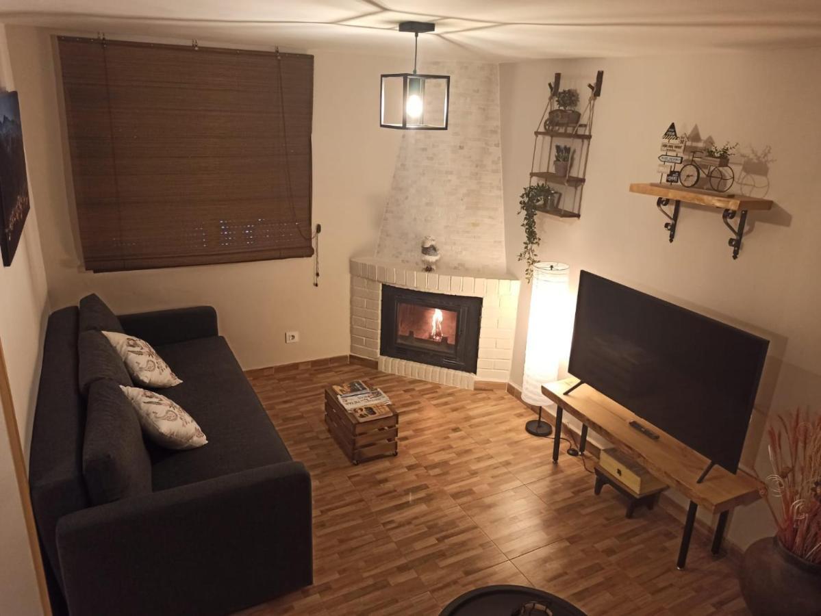 La Casa De La Abuela Desi Villa Casavieja Bagian luar foto